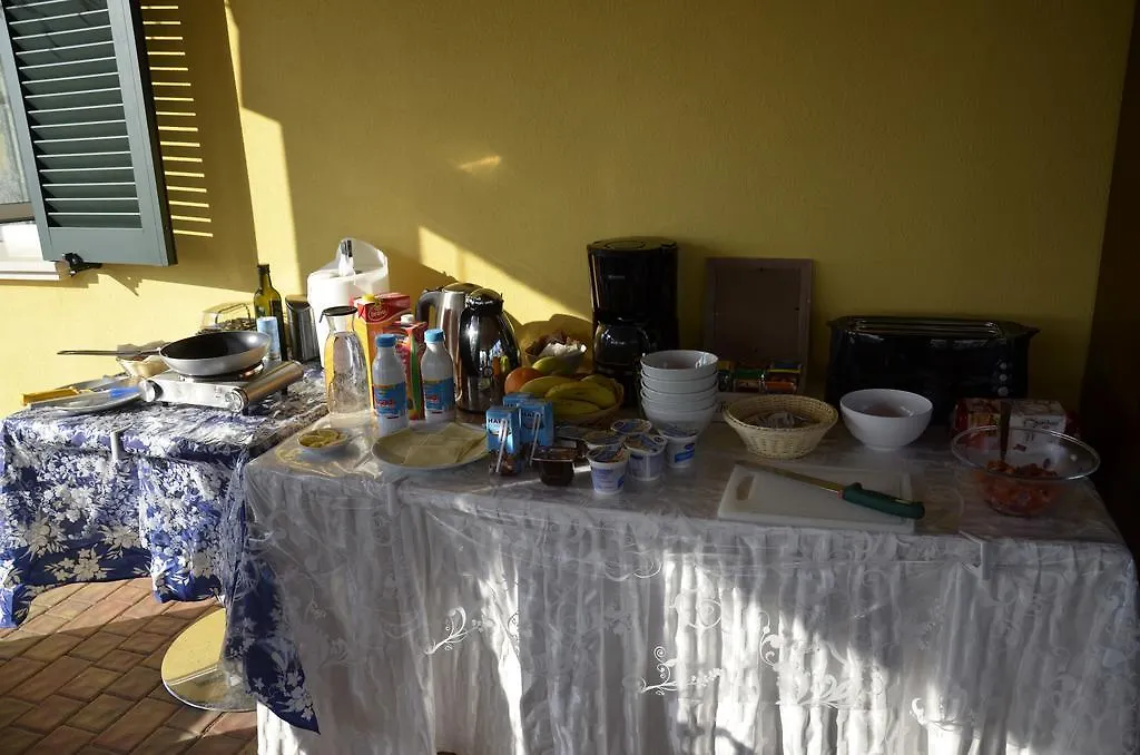 Residence Karina Moniga del Garda