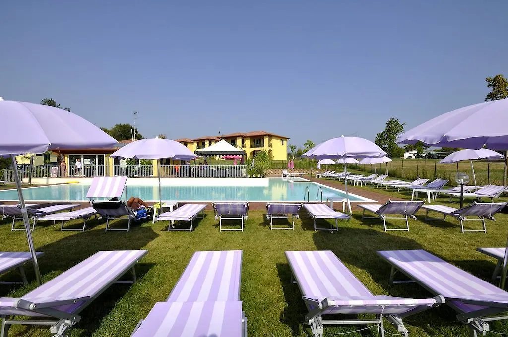 Aparthotel Residence Karina Moniga del Garda