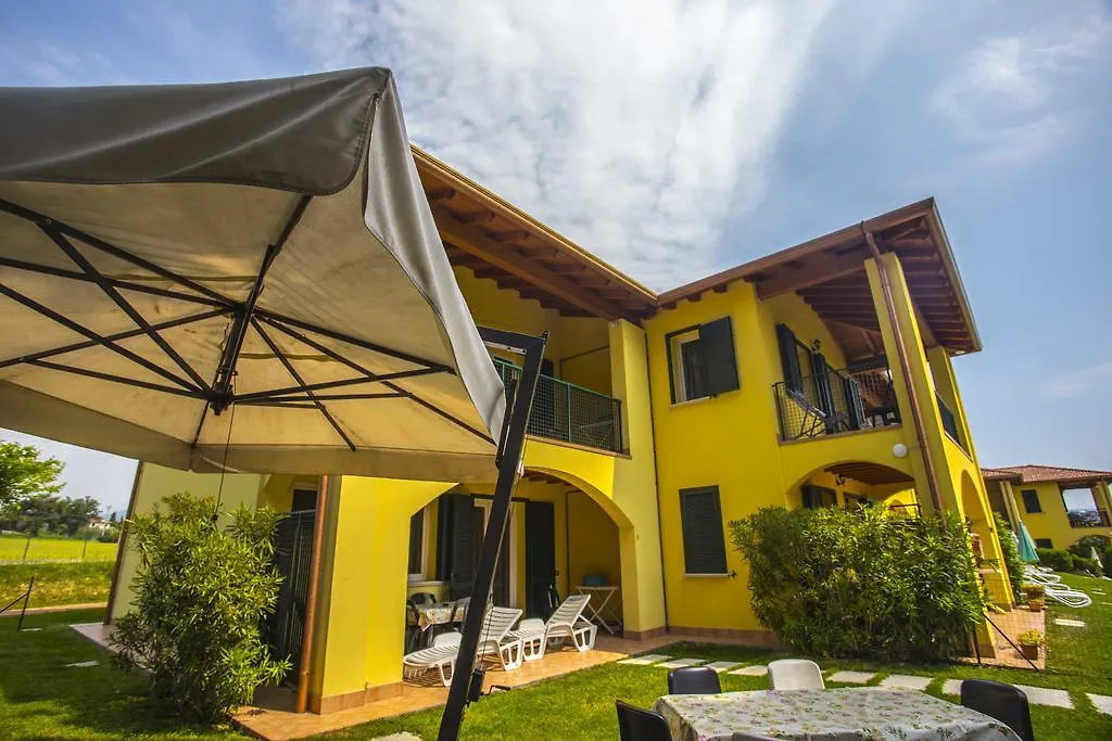 ** Ξενοδοχείο με διαμερίσματα Residence Karina Moniga del Garda Ιταλία
