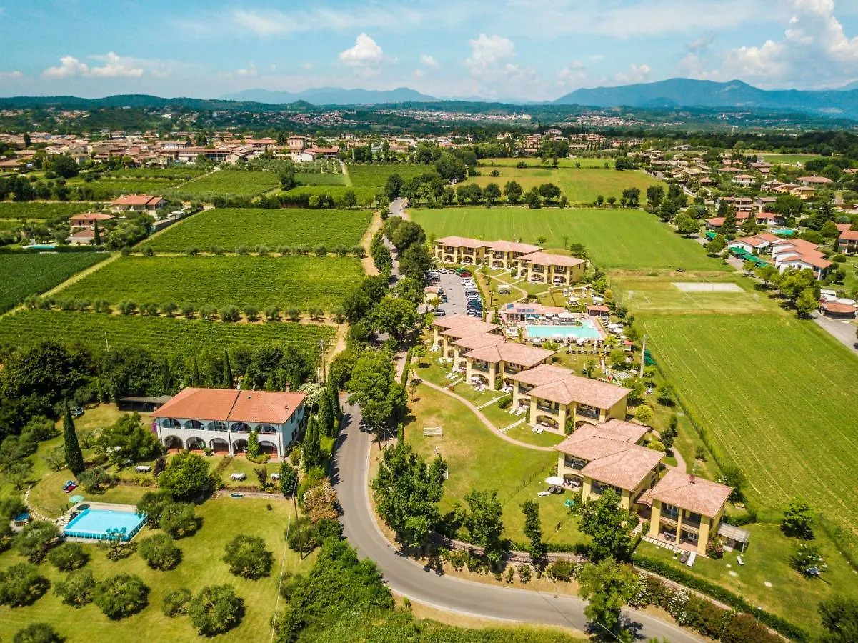 ** Ξενοδοχείο με διαμερίσματα Residence Karina Moniga del Garda Ιταλία