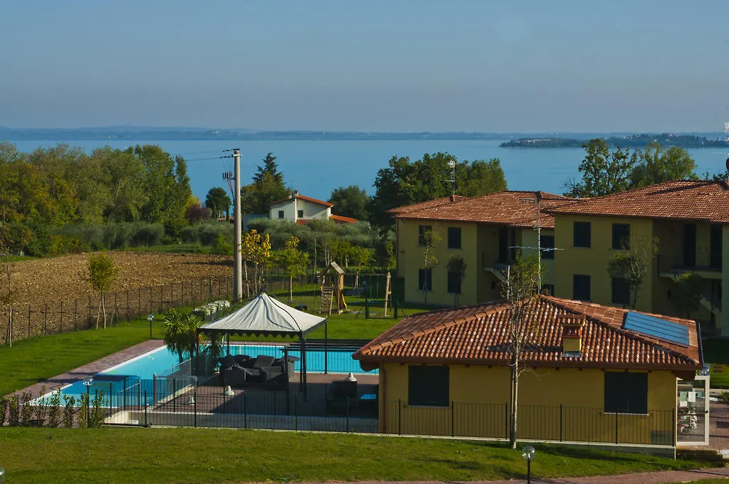 Aparthotel Residence Karina Moniga del Garda