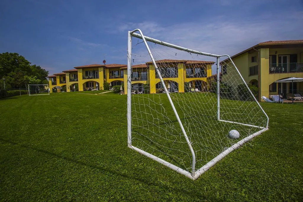 Aparthotel Residence Karina Moniga del Garda