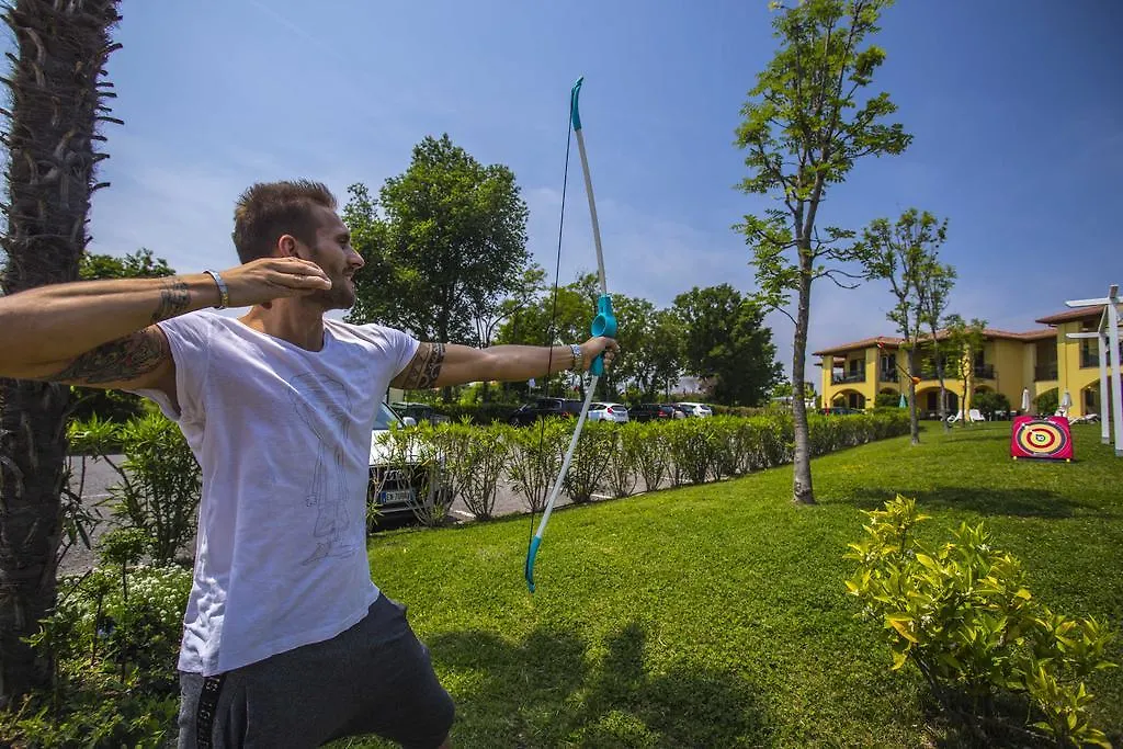 ** Aparthotel Residence Karina Moniga del Garda Italy