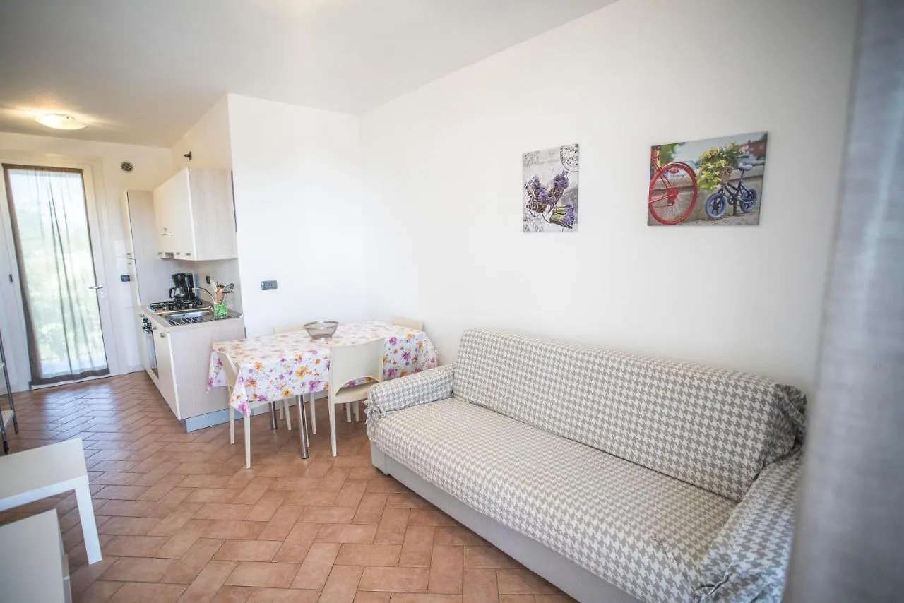 Residence Karina Moniga del Garda Italy