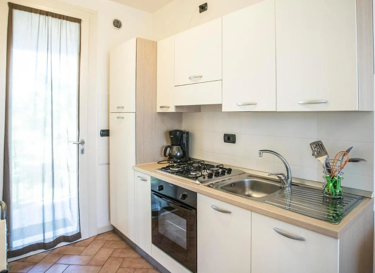 Residence Karina Moniga del Garda Italy